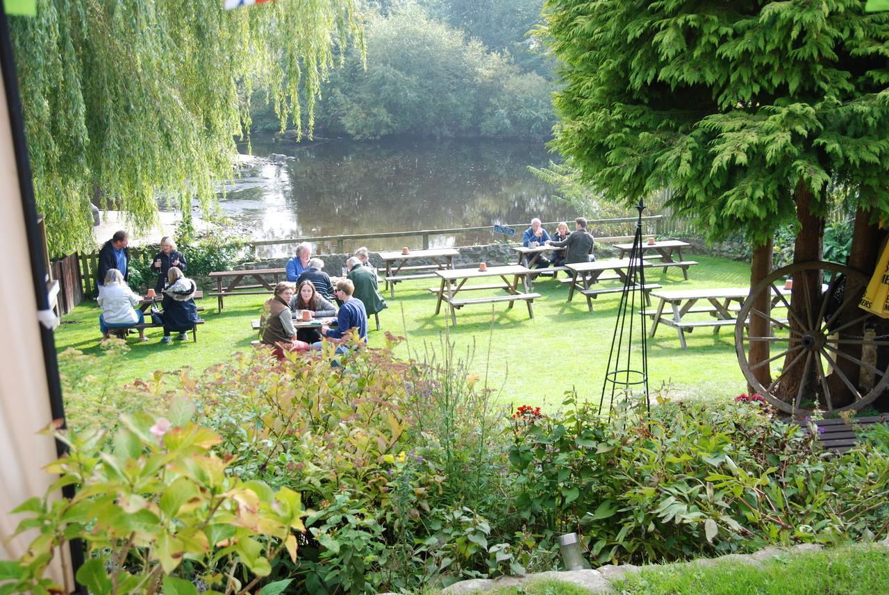 The Bull Inn West Tanfield Ripon Exterior foto